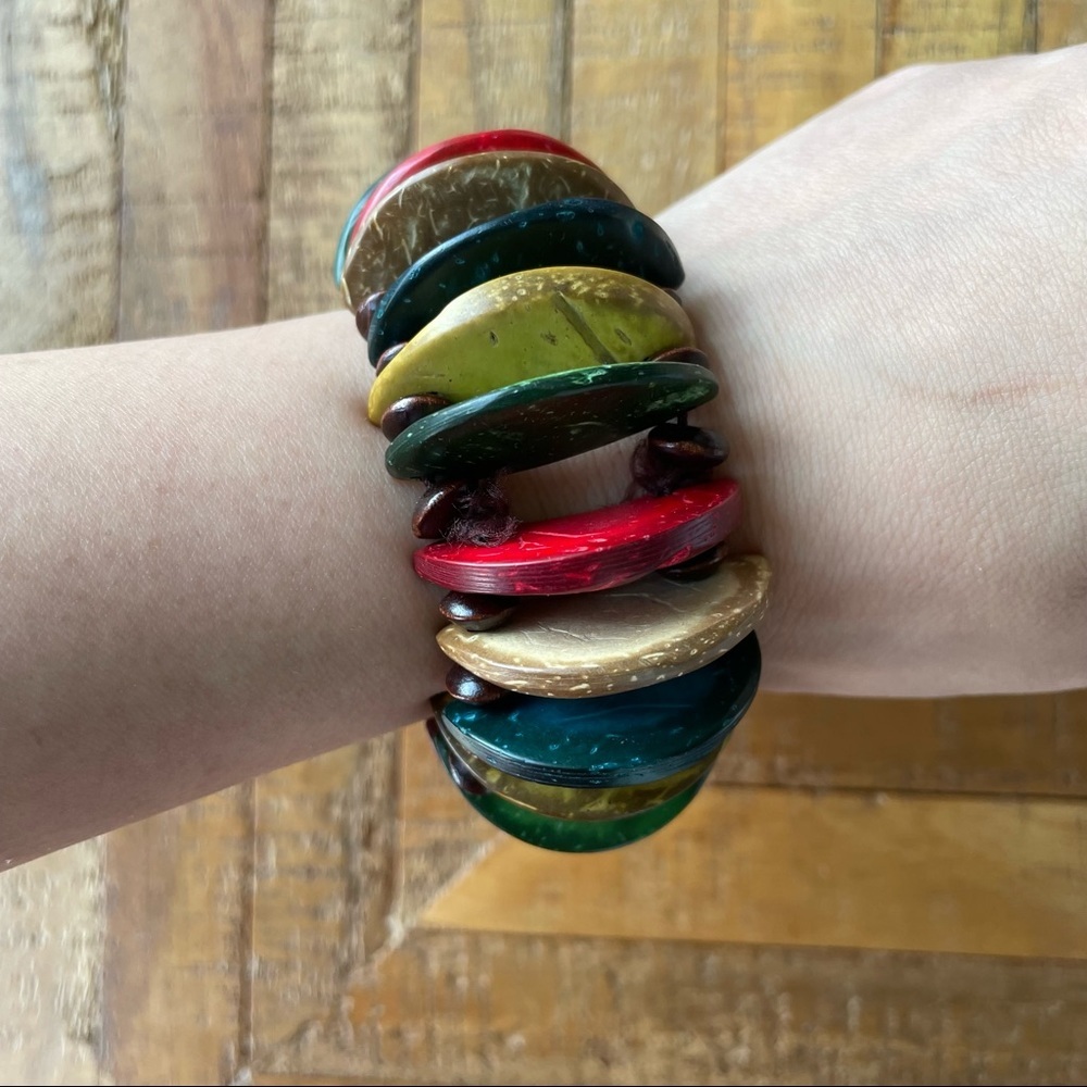 Tribal multi-color beaded bracelet